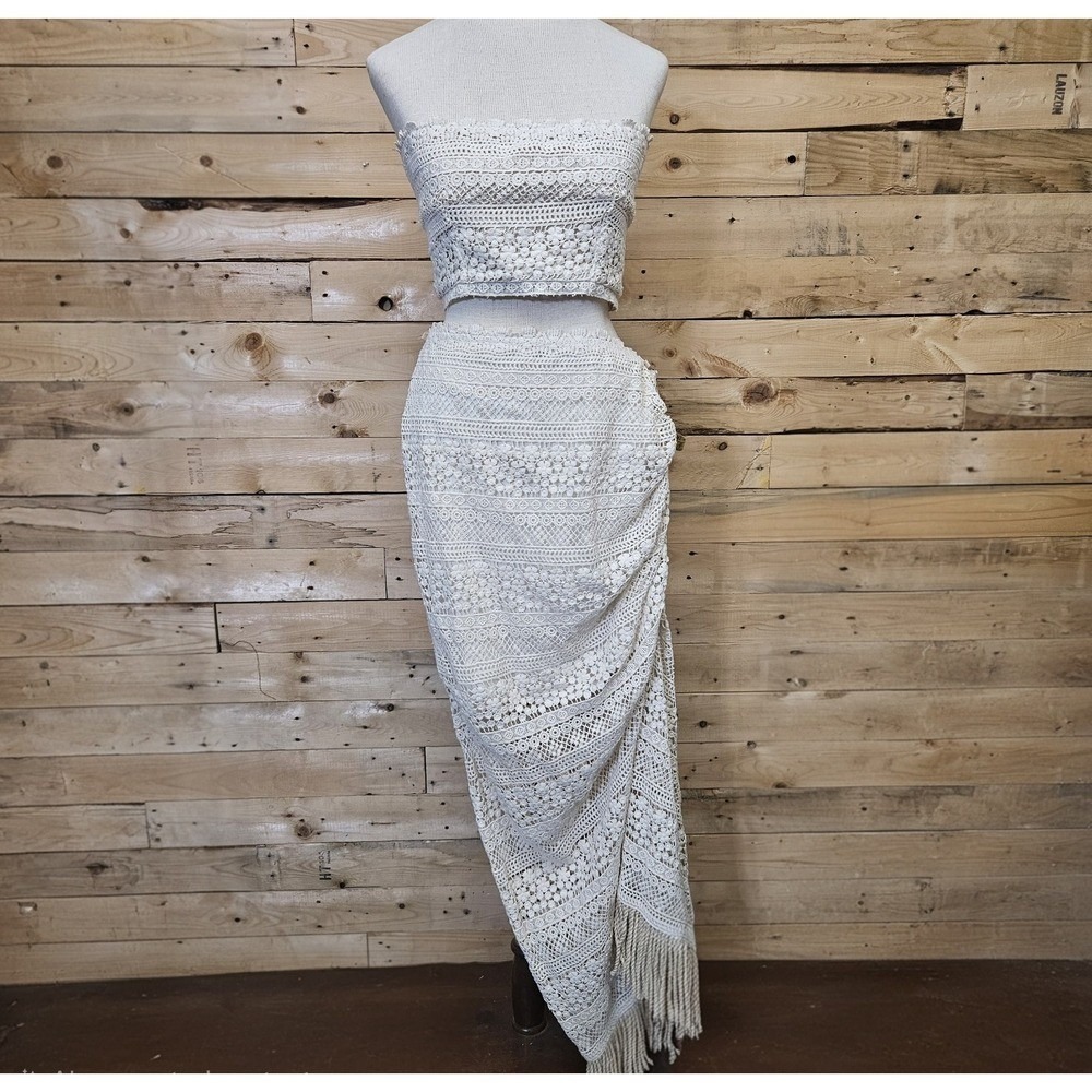 Just Bee Queen Ivory Crochet Lace 2-Piece Set Bandeau Top & Fringed Maxi Skirt M - Picture 2 of 14
